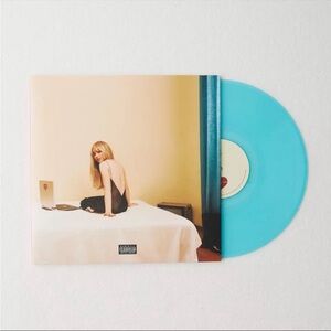 sabrina carpenter emails i can’t send blue pressing